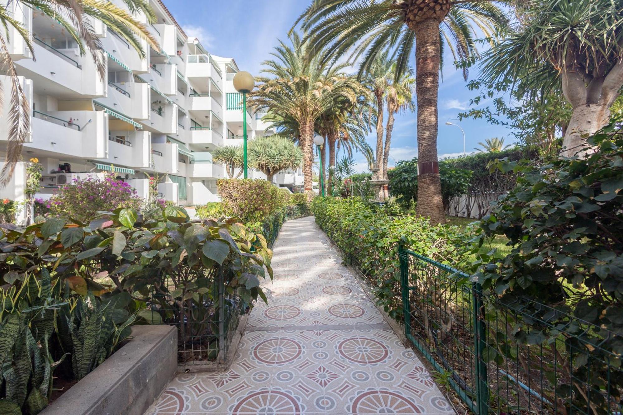 Floral Home - Large Private Terrace With Pool San Bartolomé エクステリア 写真